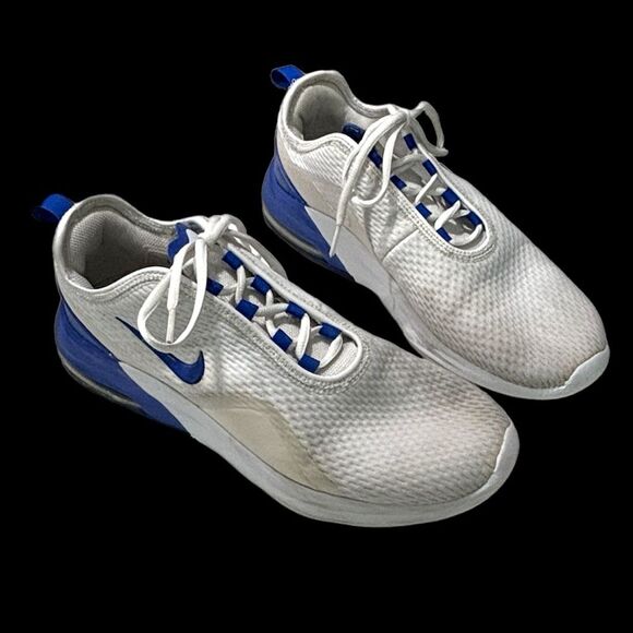 Nike Airmax | Motion 2 Men’s White Blue Running Shoes Athletic Sneakers Sports 9 - Picture 1 of 13